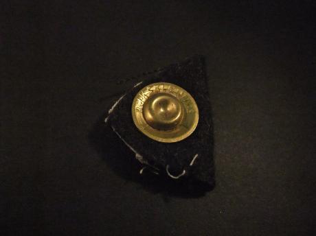 Rijkskleding om knoop mee vast te zetten (type GU 6 300)